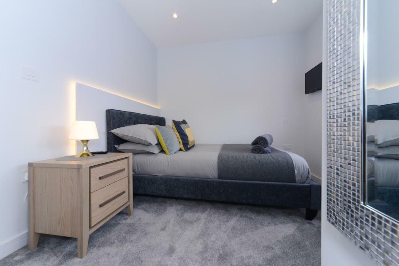 Sandbanks Road Poole Bagian luar foto